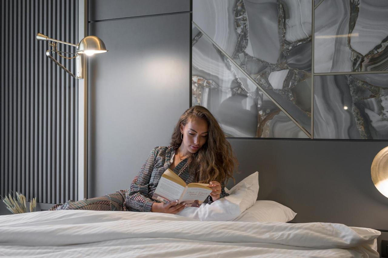 Veneri Boutique Suites Ханья Экстерьер фото